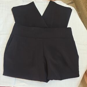 Nine West Elegant Black Garment
